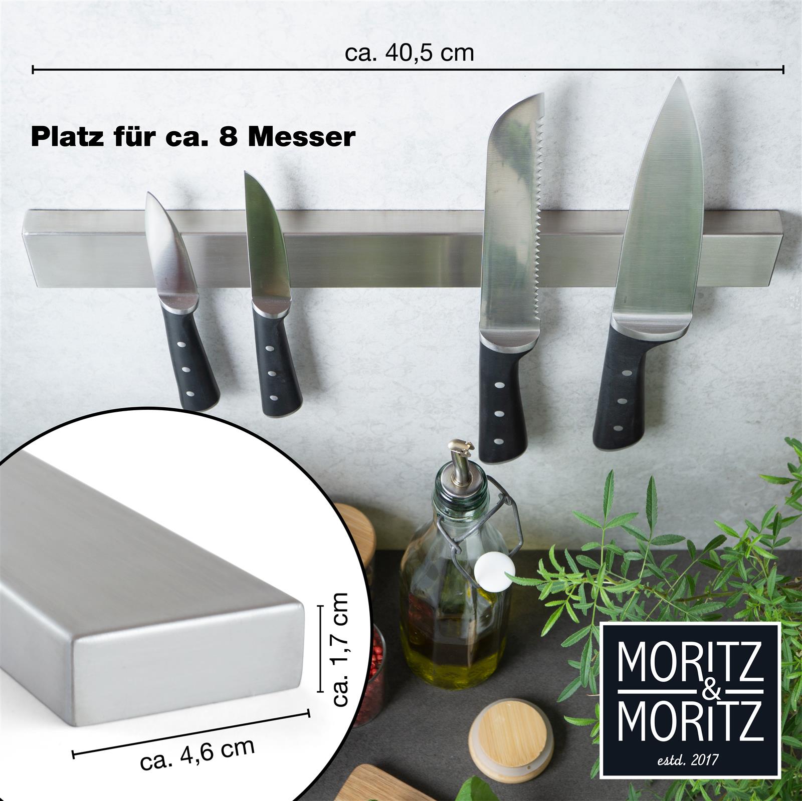Küchenmesser in Weiß, Magnetische Messerleiste aus Holz an einer weißen Wand montiert, aus Edelstahl