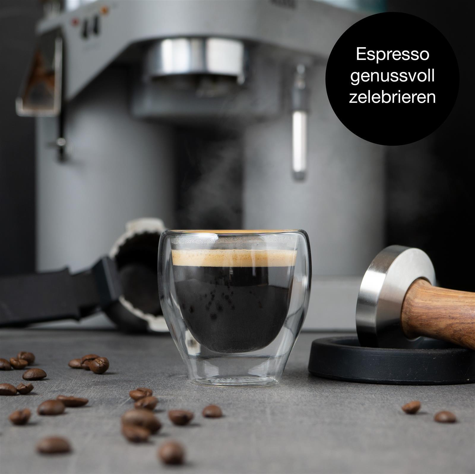 Glas MILANO in Grün, Zwei Gläser aus der Serie Milano, jeweils mit 60 ml Fassungsvermögen, 2-teilig