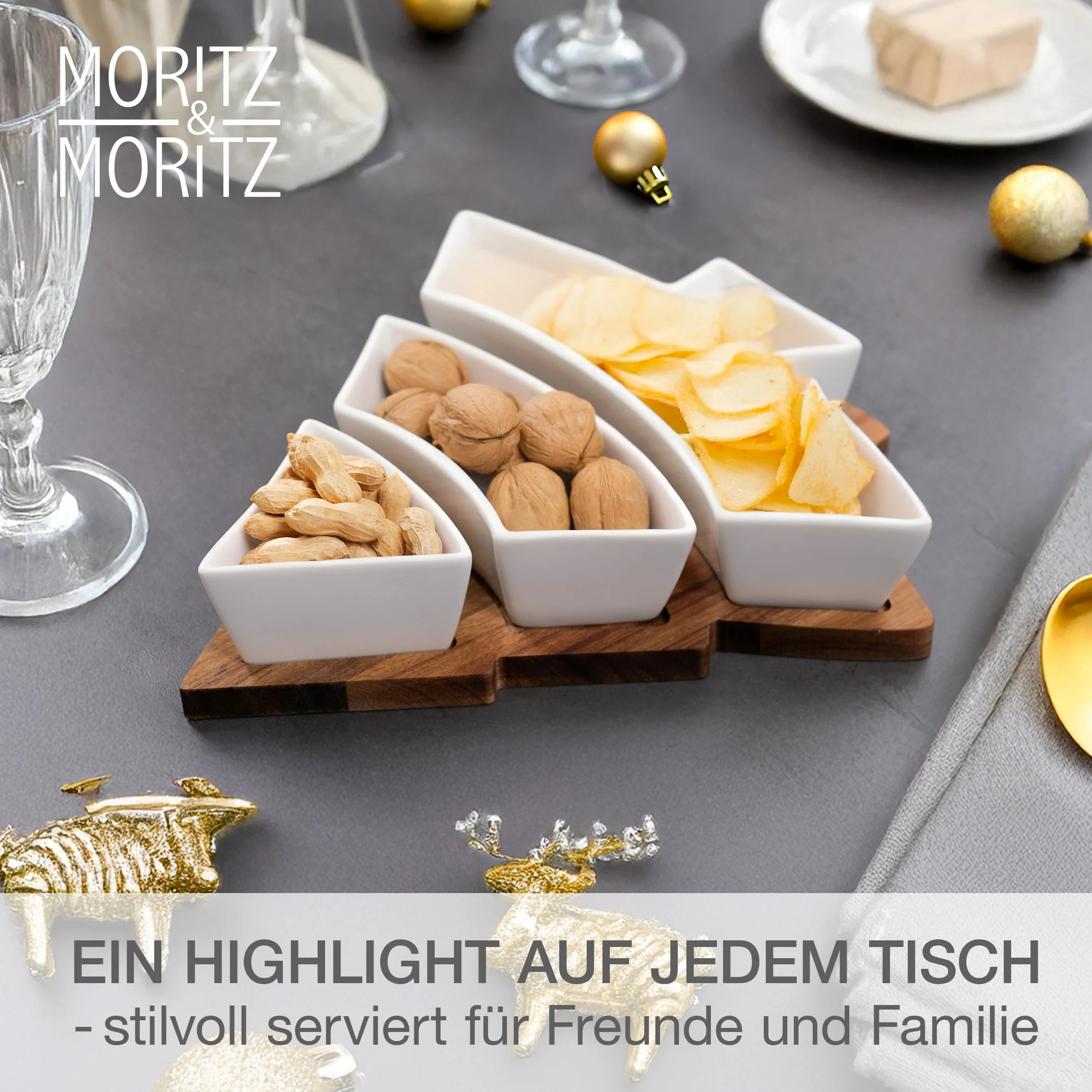 Servierschalen Set Tannenbaum 4-teilig, in der Hand gehalten
