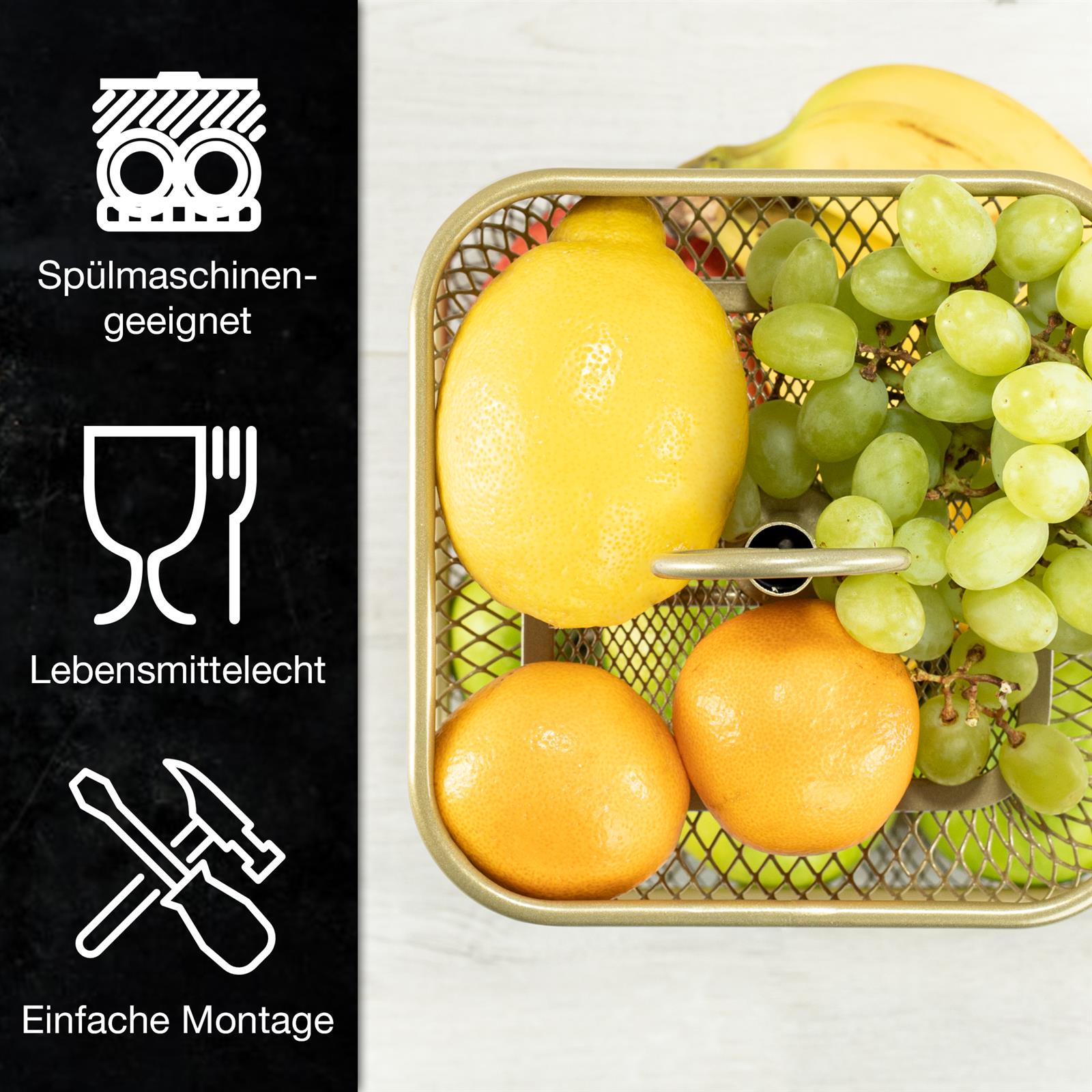 Wohnzimmerset bestehend aus einer weißen Couch, einem runden Holztisch und Dekorationselementen in einem Design
