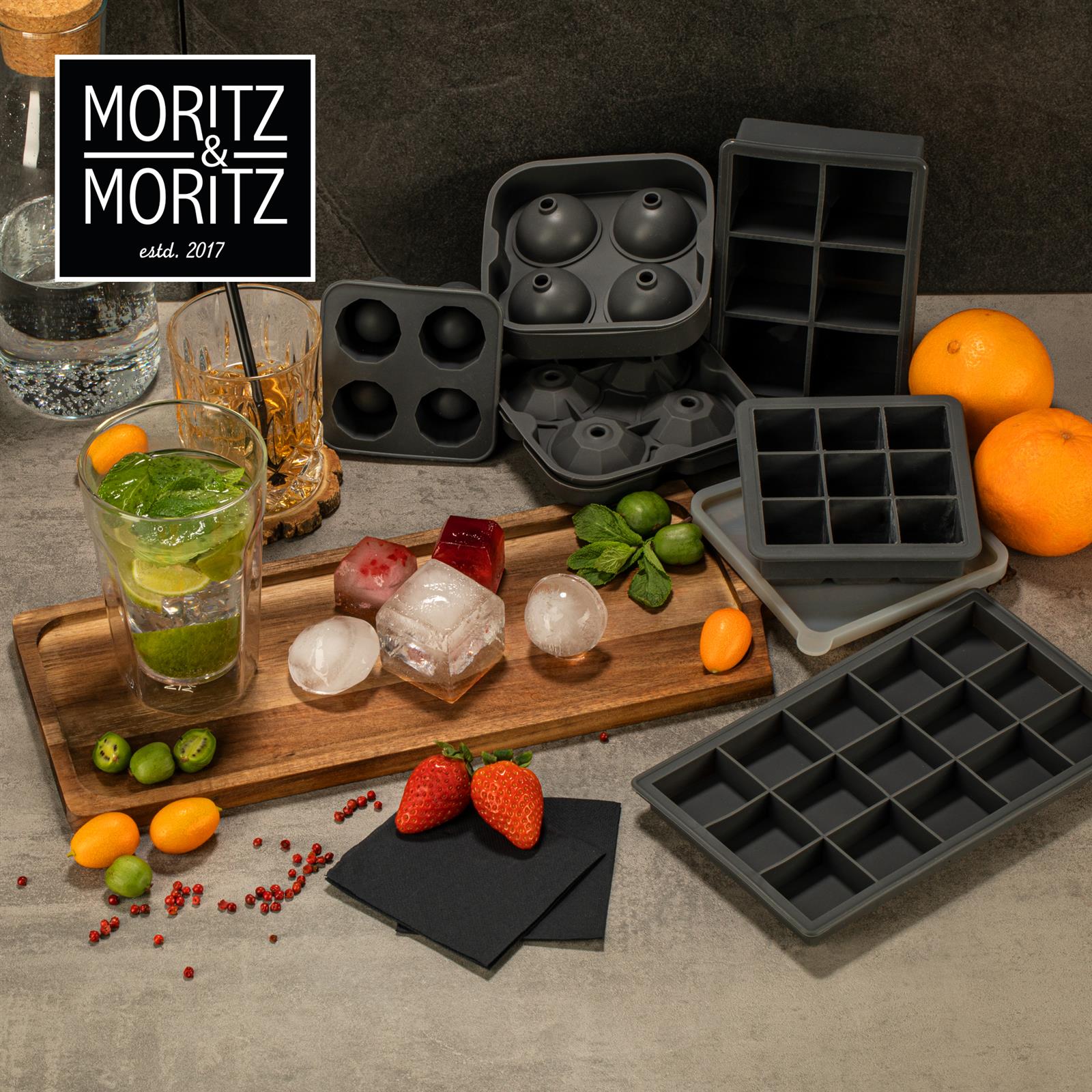 Eiswürfelform Eckig mit Deckel für 9 Stück - Moritz & Moritz Kitchen Eiswürfelform mit Deckel aus Silikon, Moritz & Moritz, 9-eckige Würfel, 2er-Set, ideal zum einfachen Herauslösen von Eiswürfeln, auf weißem Hintergrund
