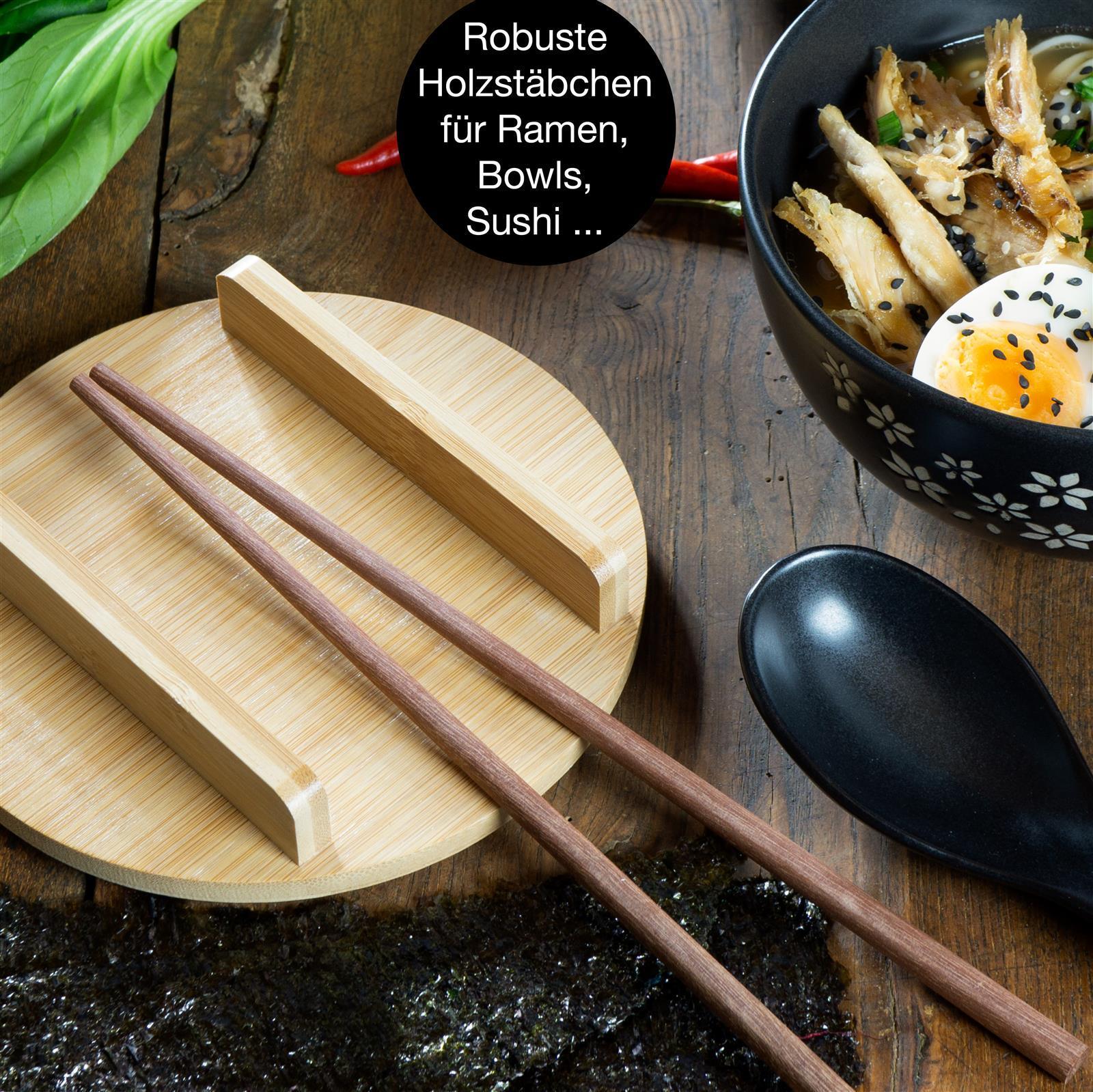 Ramenschale in Natur, Zwei Gourmet-Ramen-Schalen mit floralem Deckel-Design auf einem Holztisch, 2-teilig