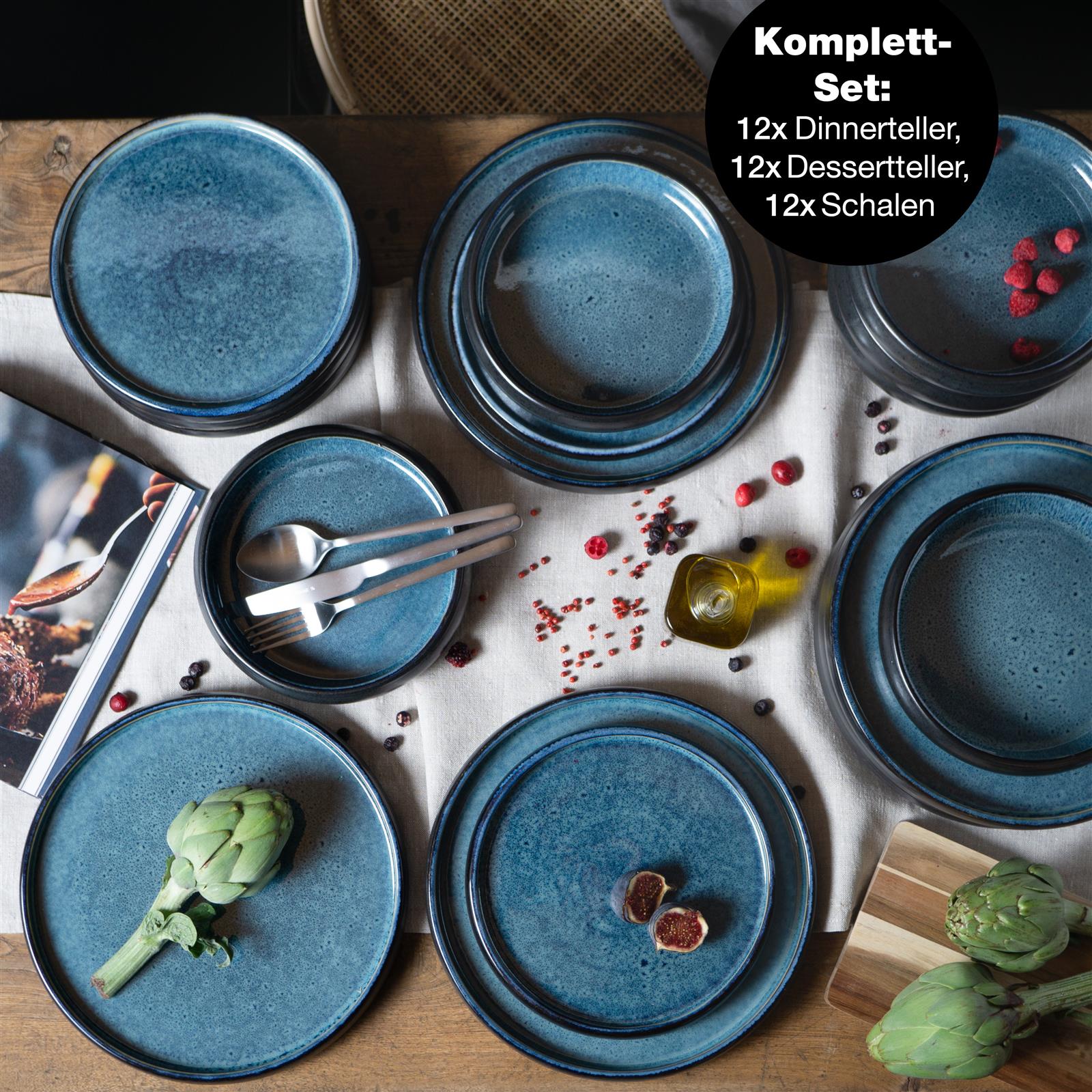 Moritz & Moritz Geschirrset Blau – 16-teiliges robustes Tellerset aus hochwertigem Porzellan für 4 Personen Blaues Geschirrset bestehend aus Esstellern, tiefen Tellern, Desserttellern und Schalen, gestapelt auf weißem Untergrund; modernes, schlichtes Design mit leicht glänzender Glasur.