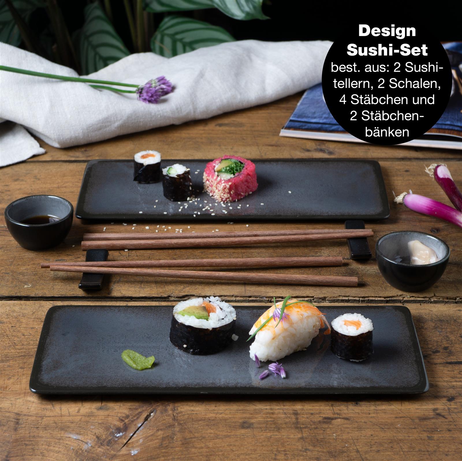 Sushi Set 10-teilig in Grau – Hochwertiges Geschirr für stilvollen Sushi-Genuss 10-teiliges Sushi-Set in Grau auf weißem Hintergrund, bestehend aus zwei rechteckigen Sushi-Tellern, zwei kleinen Sojasaucenschälchen, zwei Paar Stäbchen mit Ablagen und zwei Reisrollenhaltern.