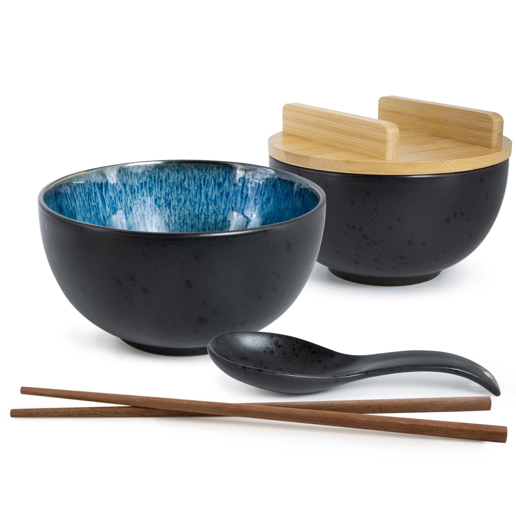SOLID 2 er Set Ramen blau Reaktiv inkl. Deckel und Löffel, zwei blaue Gourmet-Ramen-Schalen mit Deckel auf hellem Hintergrund